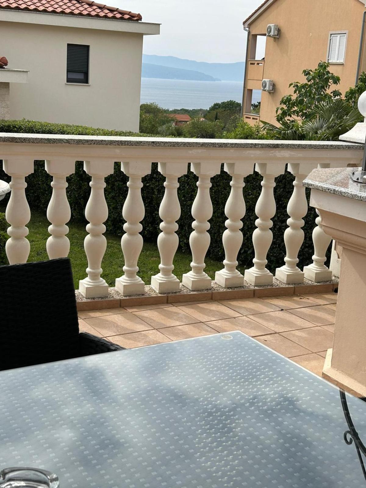 Apartment Smilja Malinska Exterior foto